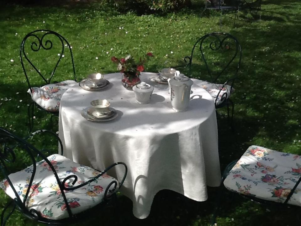 B&B La Tete Dans Les Etoiles Weyersheim Exterior foto
